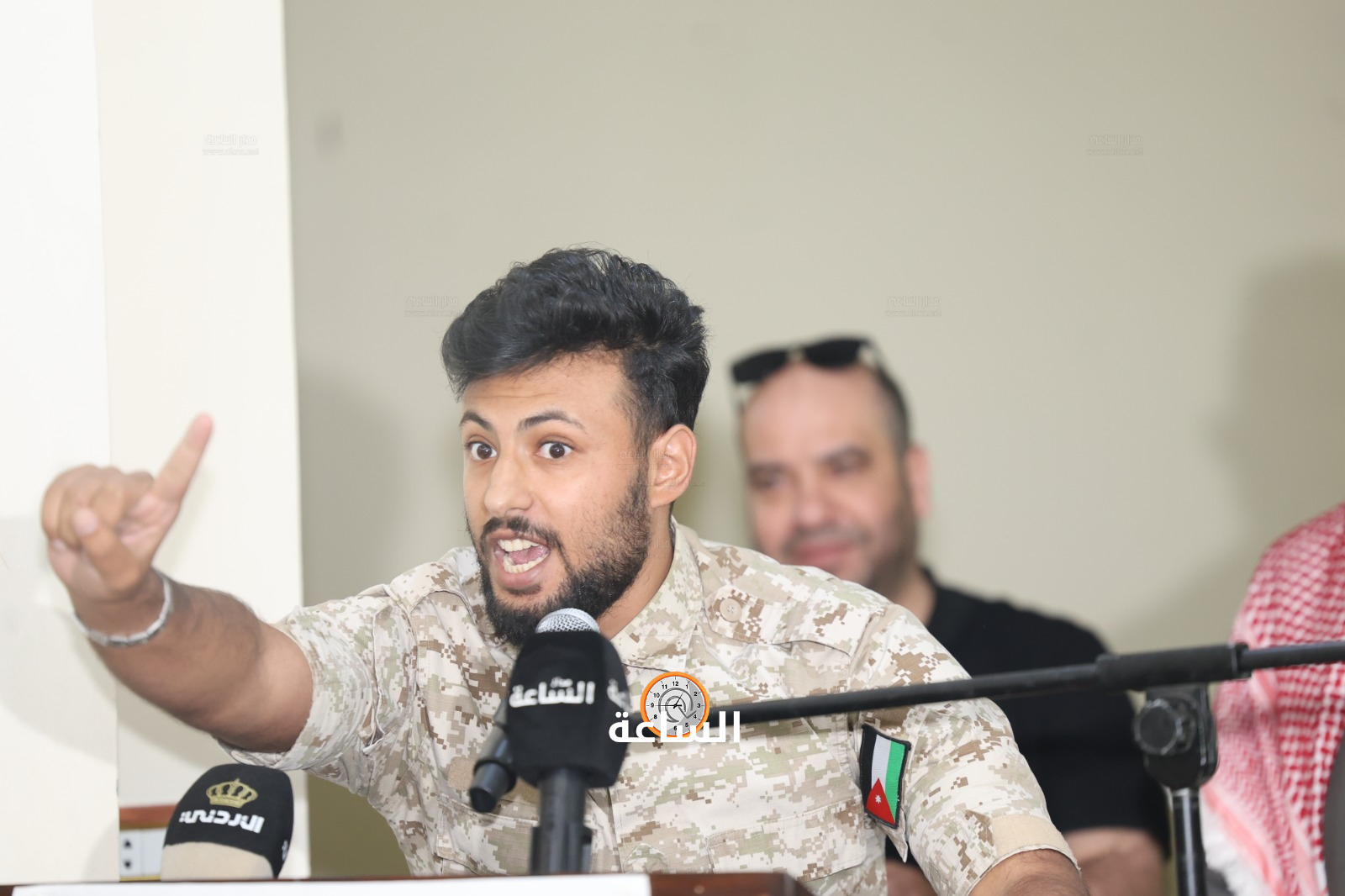 Madar Al-Saa Images 0.8902769656843036