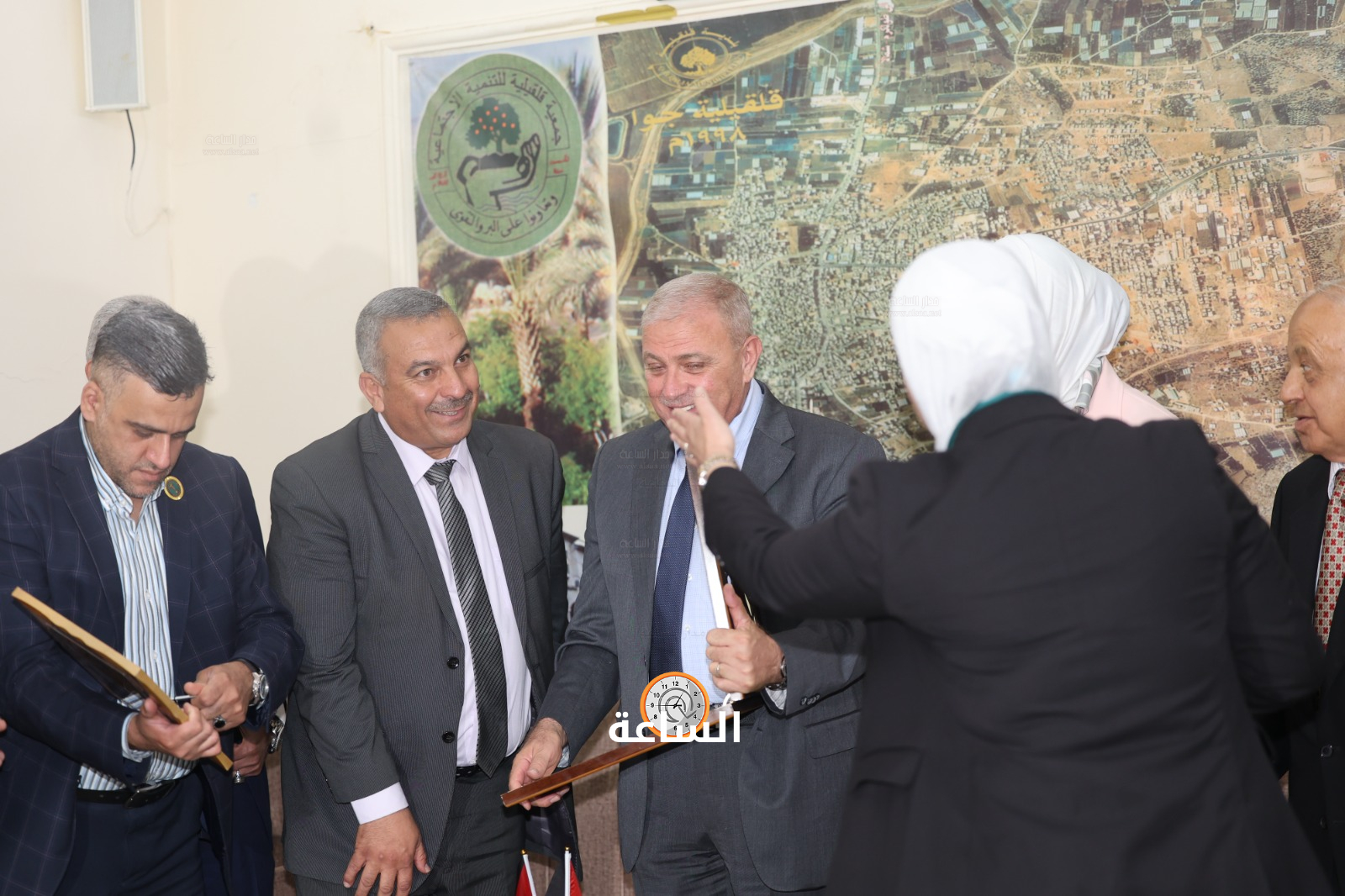 Madar Al-Saa Images 0.6194327587883547