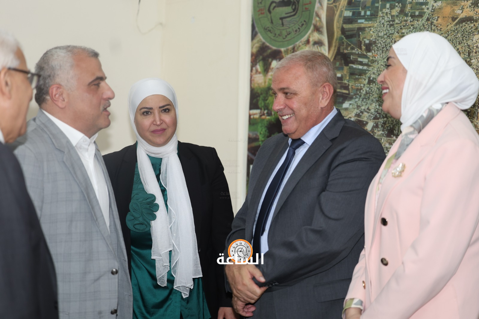 Madar Al-Saa Images 0.9696813354123067