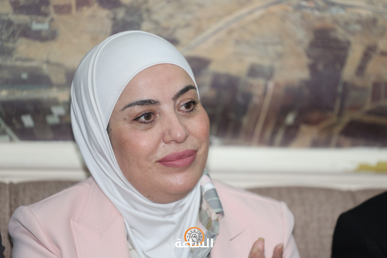Madar Al-Saa Images 0.6238072252947515