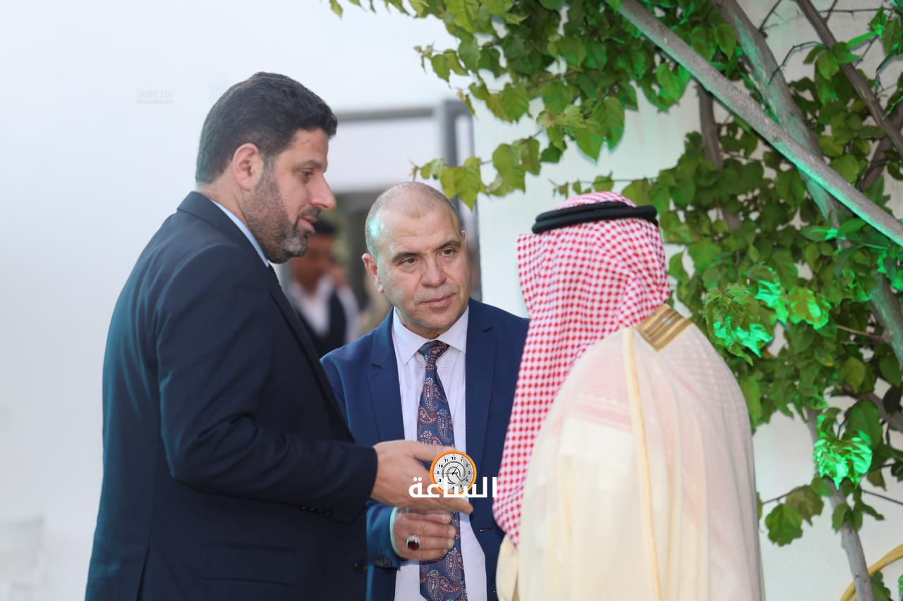 Madar Al-Saa Images 0.4735878678391713