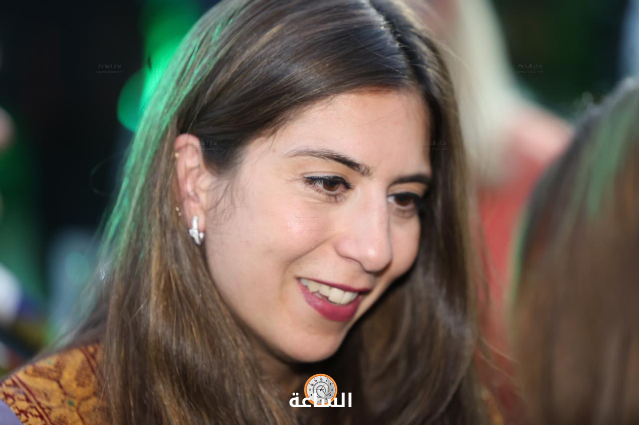 Madar Al-Saa Images 0.48362727373669867