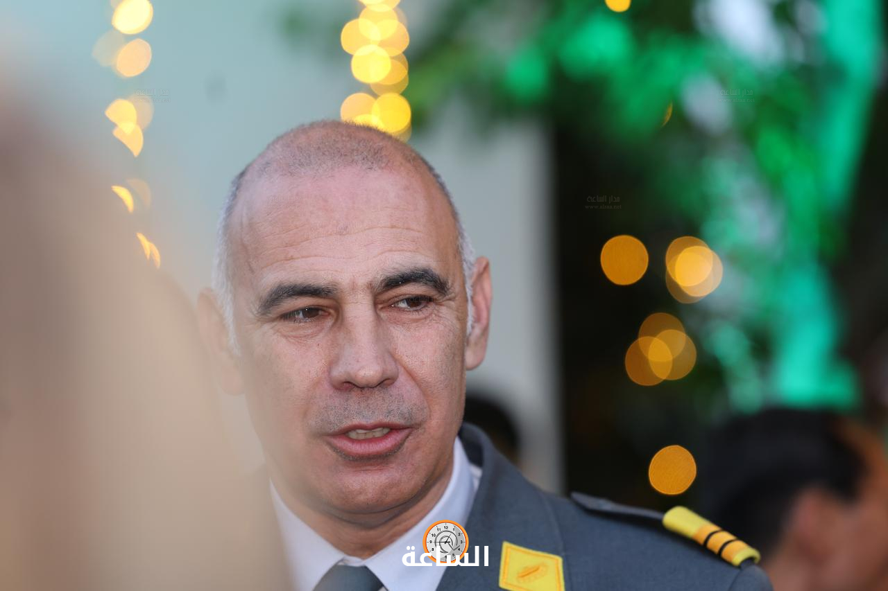 Madar Al-Saa Images 0.8727191694306149