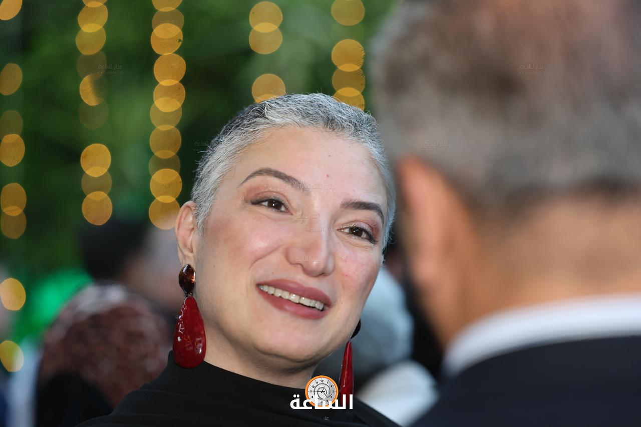 Madar Al-Saa Images 0.06245216650632035
