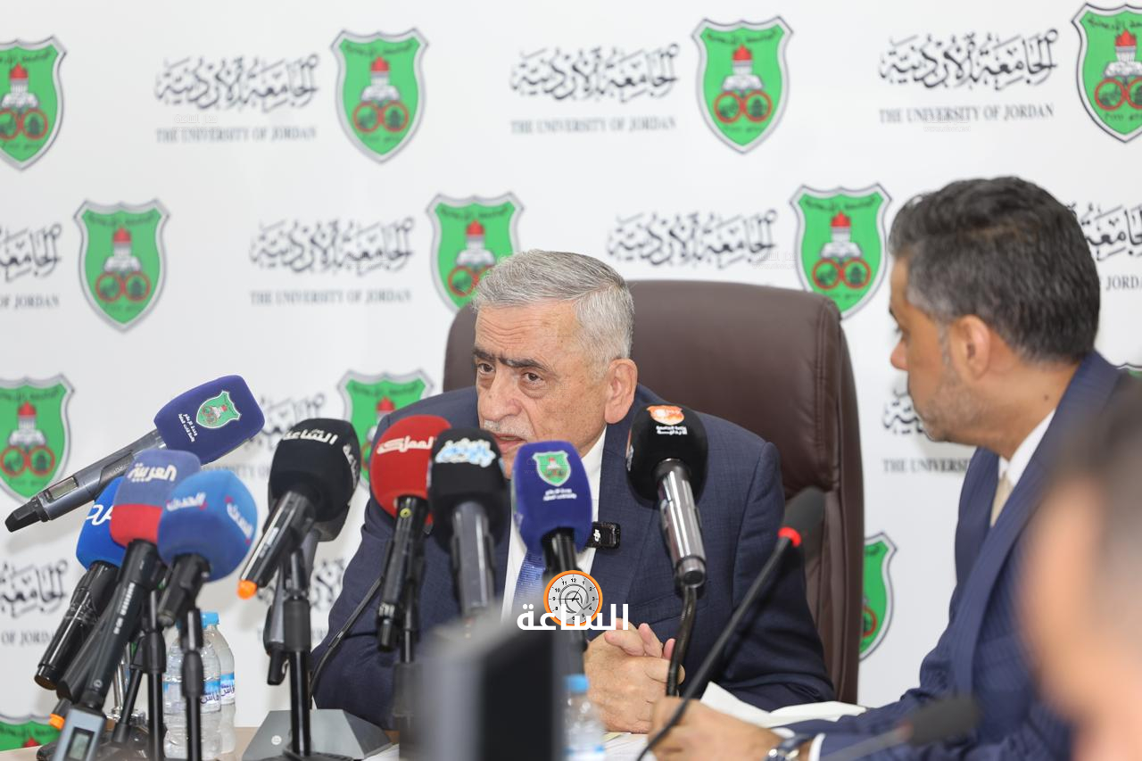 Madar Al-Saa Images 0.02326453984423138
