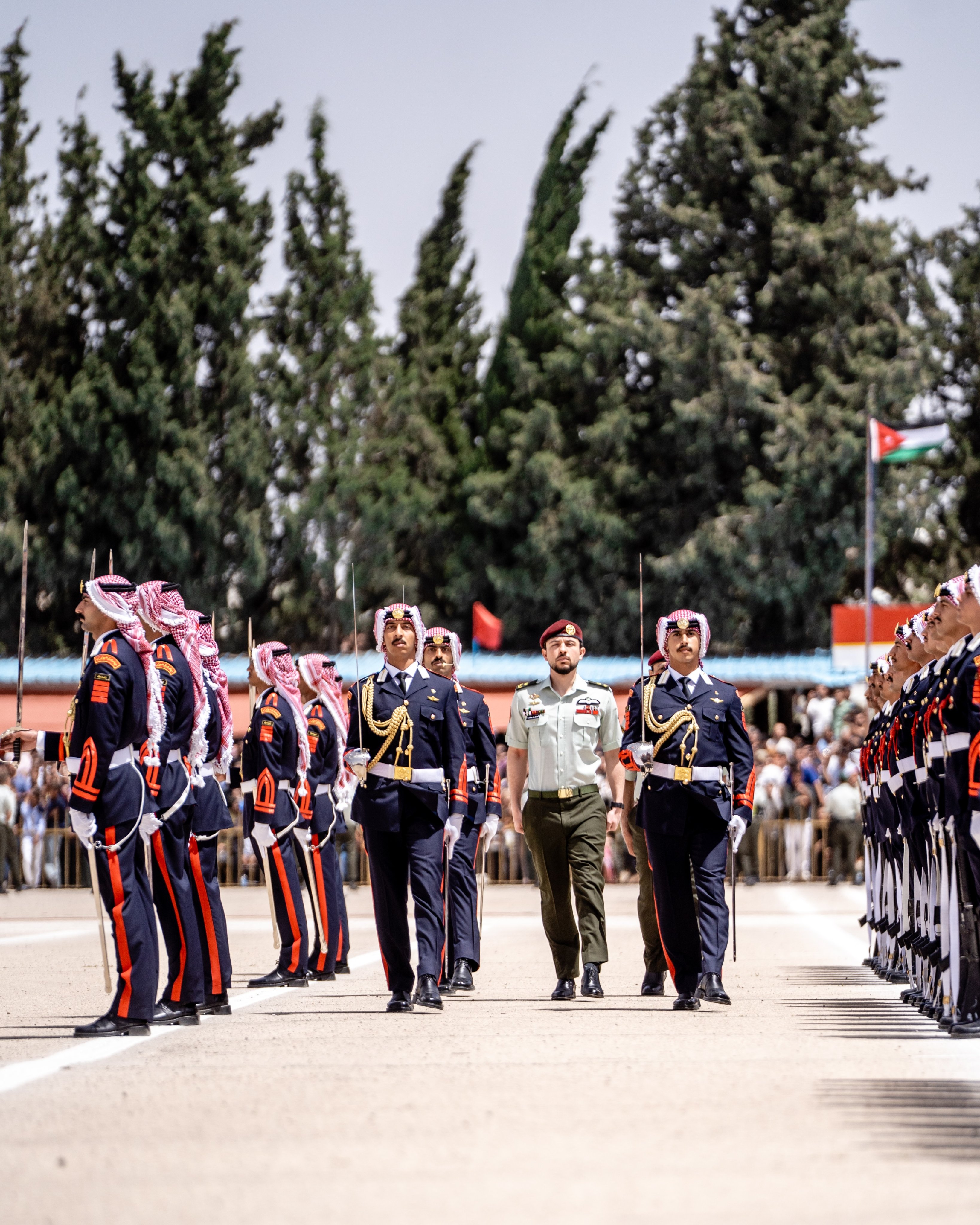 Madar Al-Saa Images 0.27479489857160033