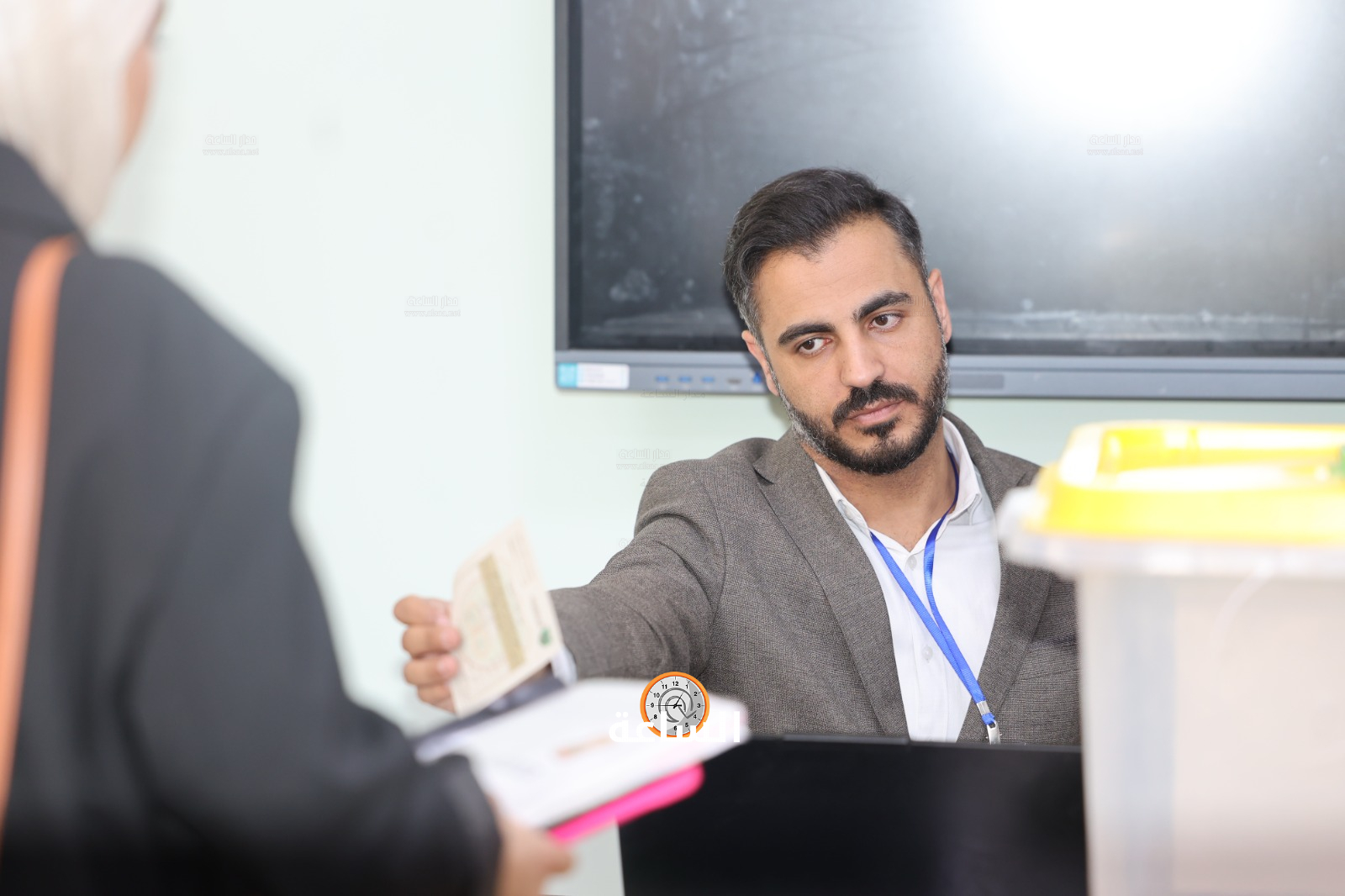 Madar Al-Saa Images 0.9260366530380675