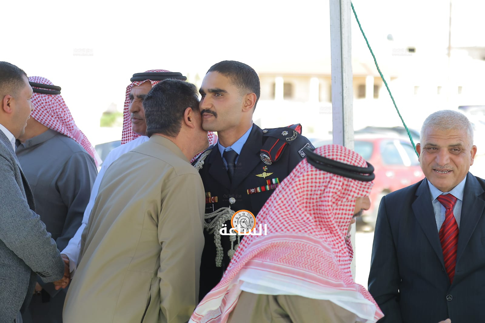Madar Al-Saa Images 0.8281195832872952