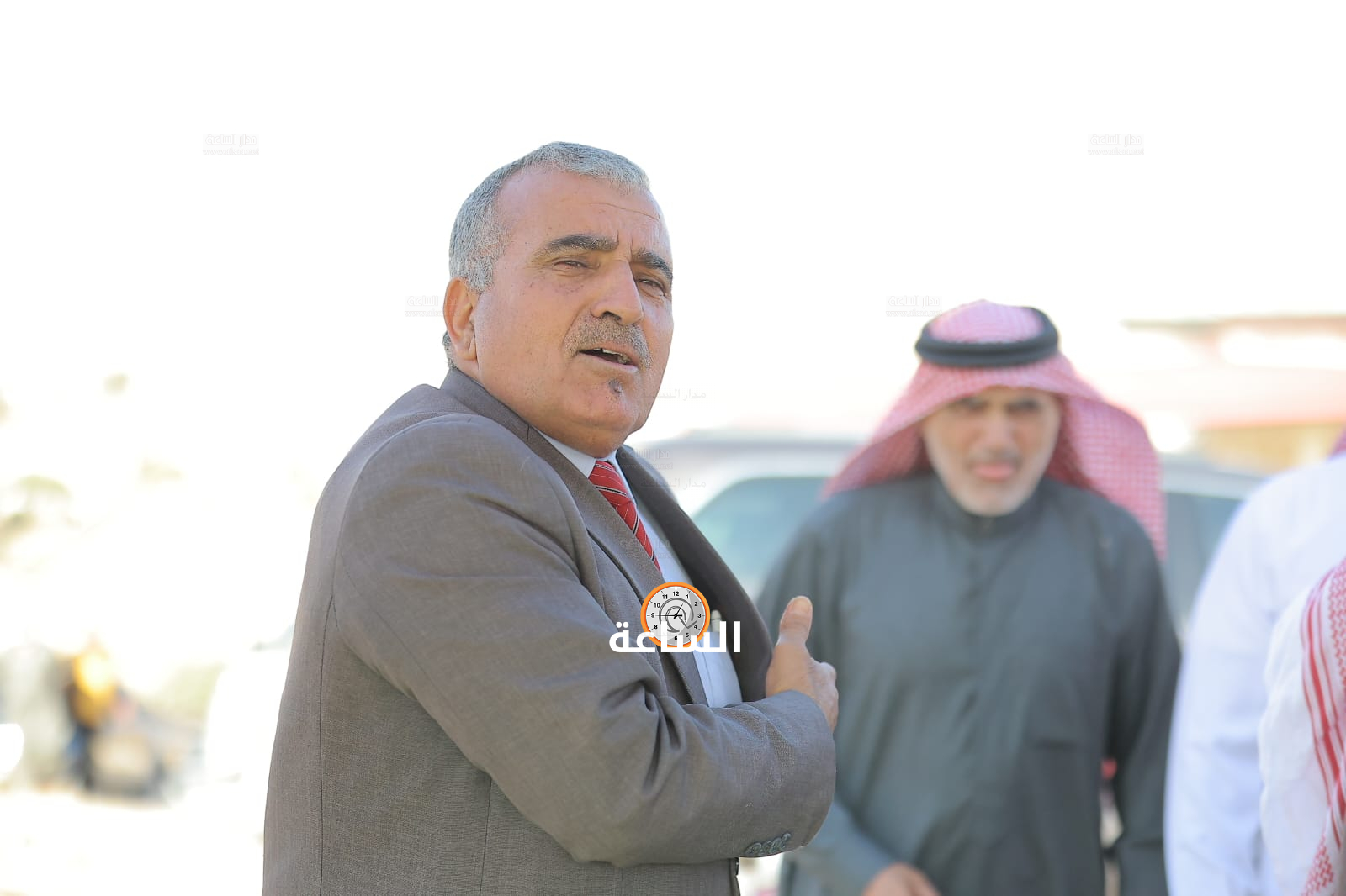 Madar Al-Saa Images 0.1868154155024514