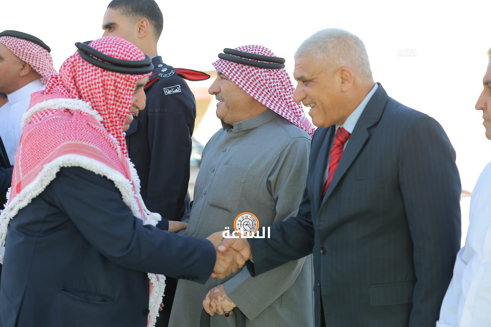Madar Al-Saa Images 0.2098520781987706