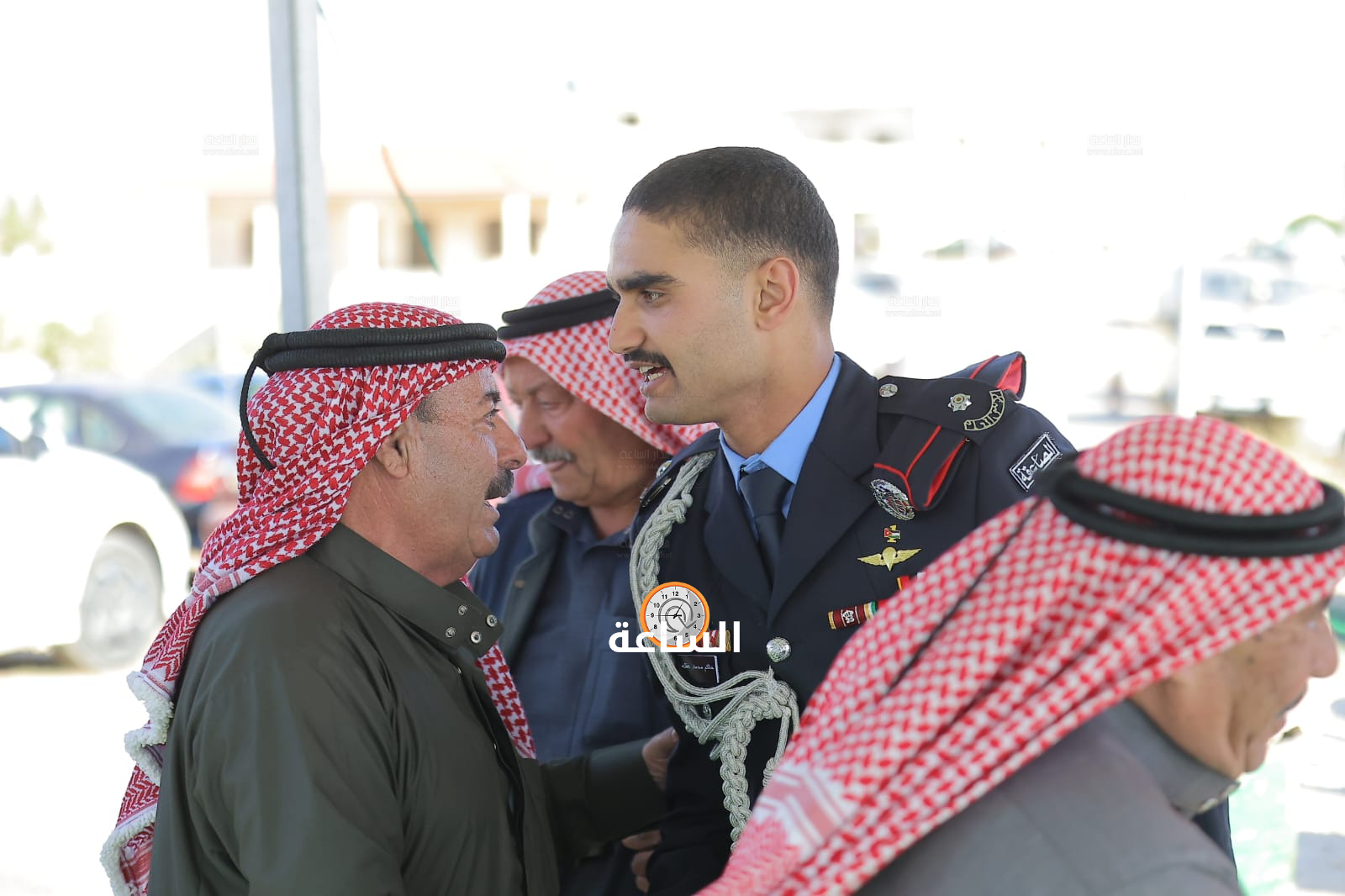Madar Al-Saa Images 0.520646389293106