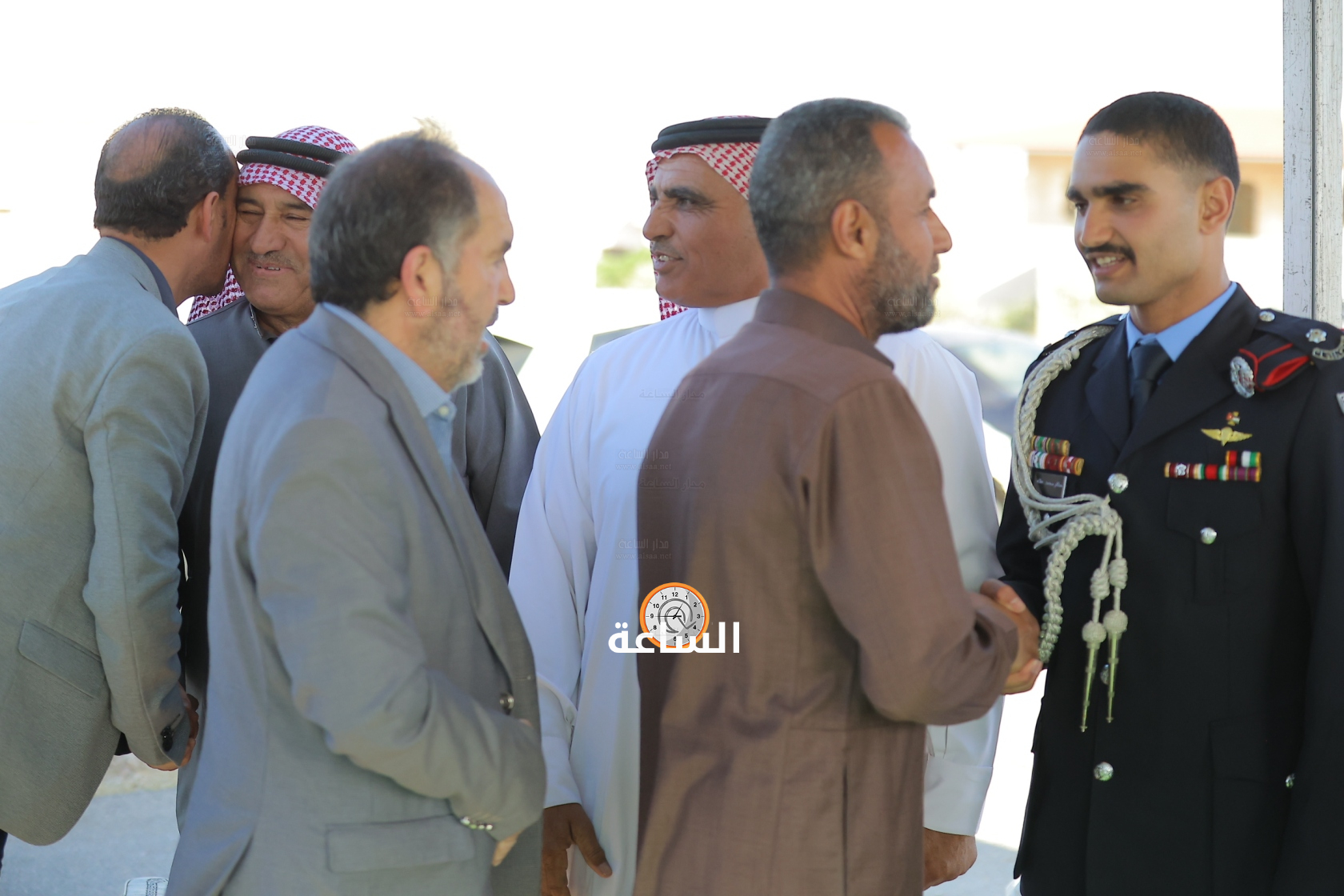 Madar Al-Saa Images 0.5140187281830959