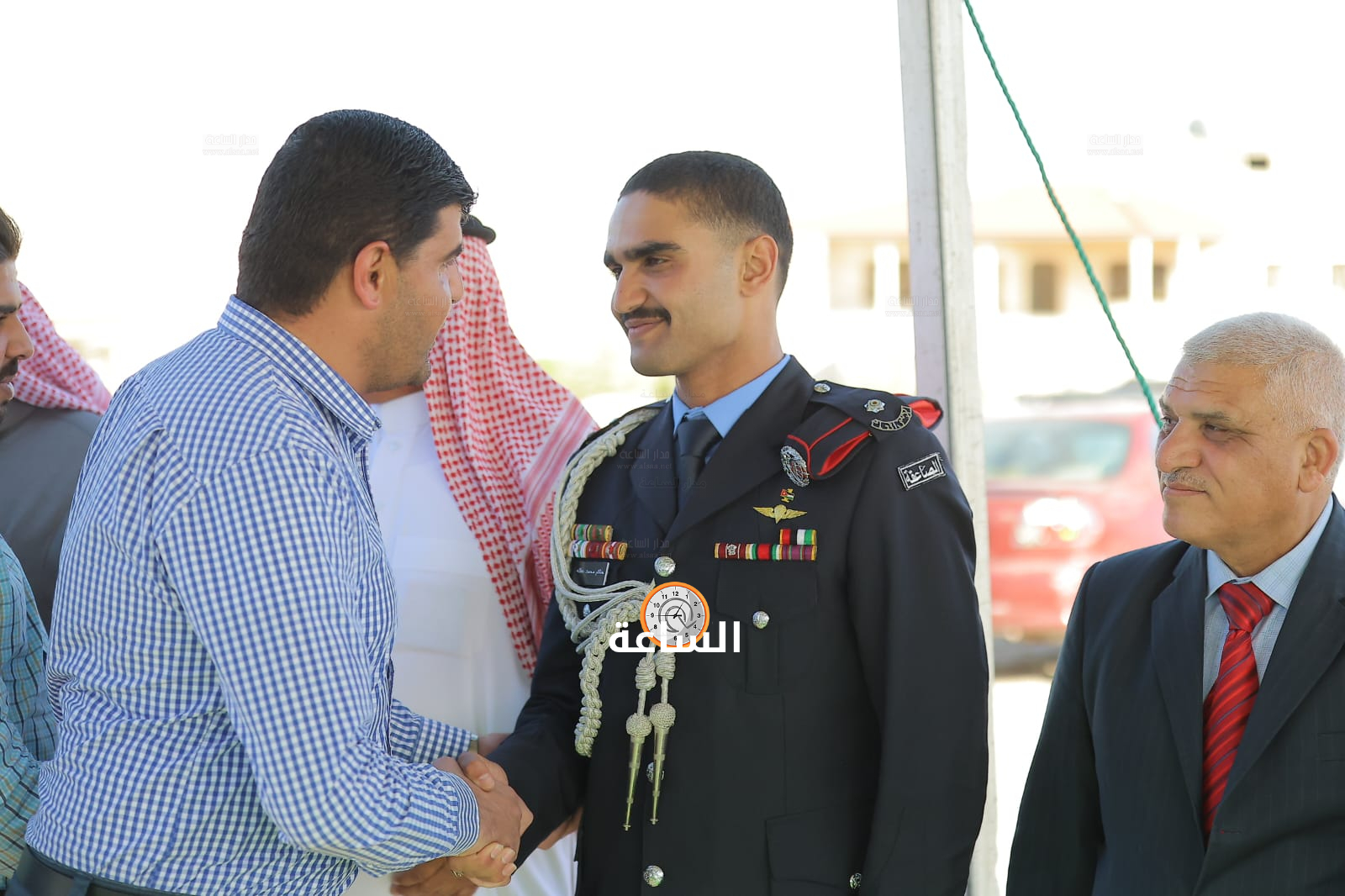 Madar Al-Saa Images 0.5549247713000635