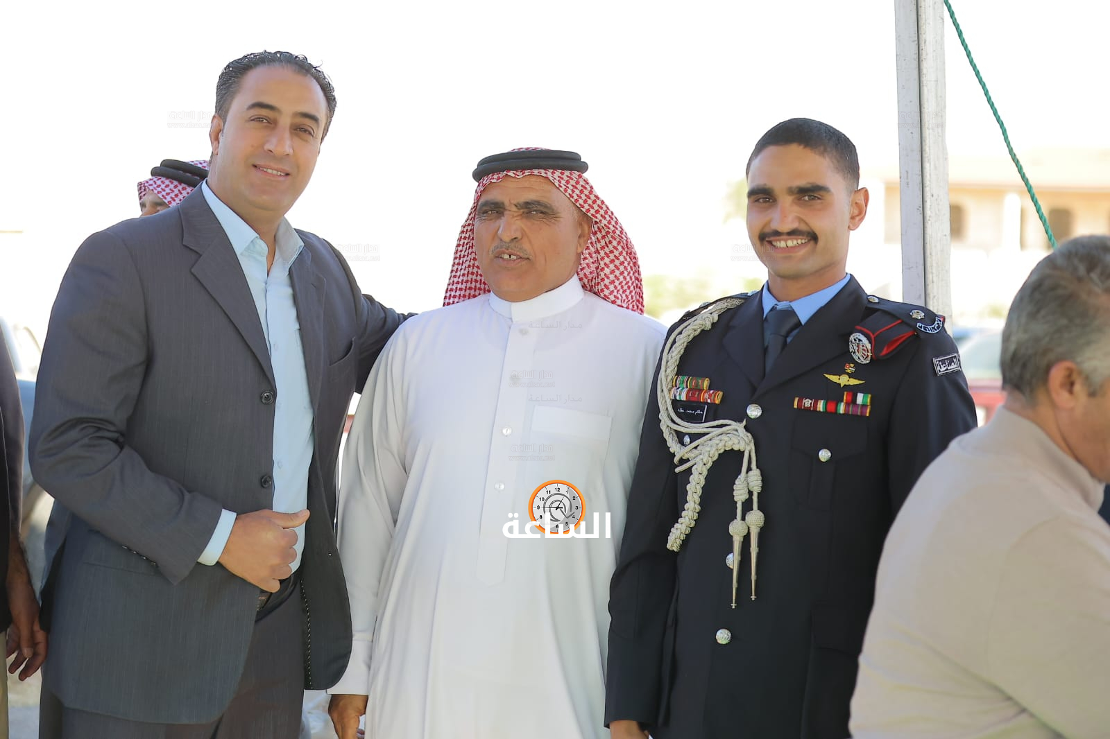 Madar Al-Saa Images 0.24126393232979293