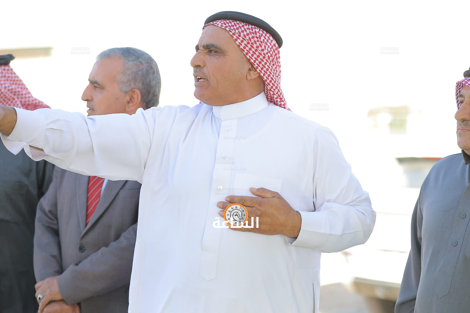 Madar Al-Saa Images 0.21930776014724285