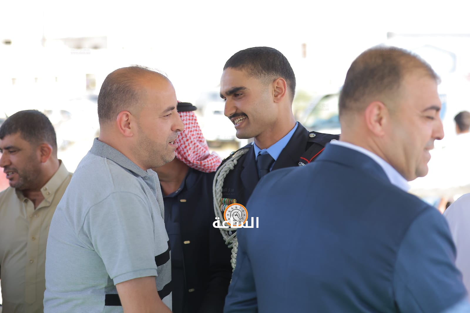 Madar Al-Saa Images 0.3427176761604248