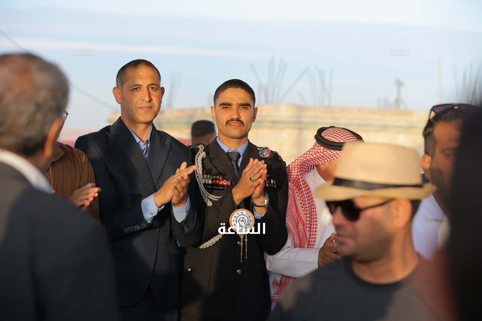 Madar Al-Saa Images 0.8956257073927182
