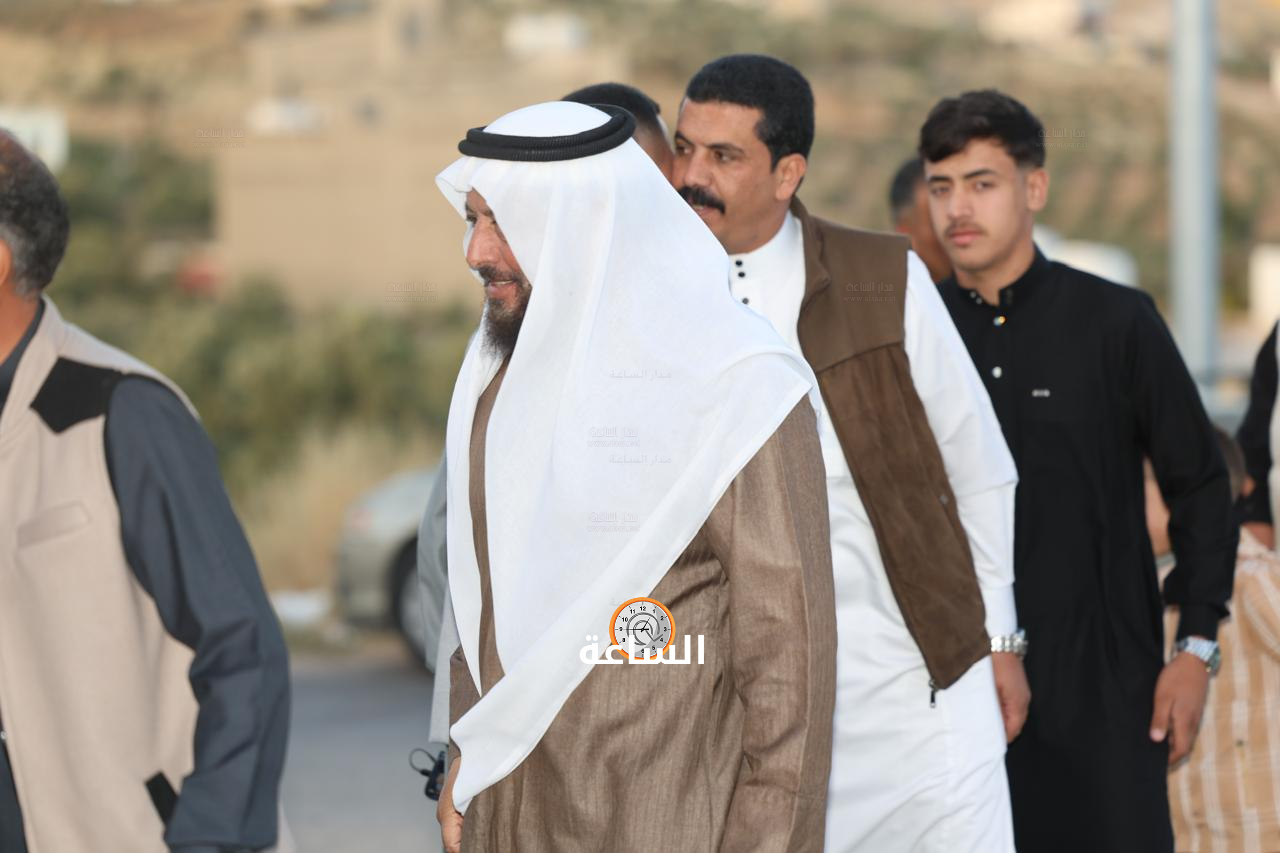 Madar Al-Saa Images 0.04612177599226375
