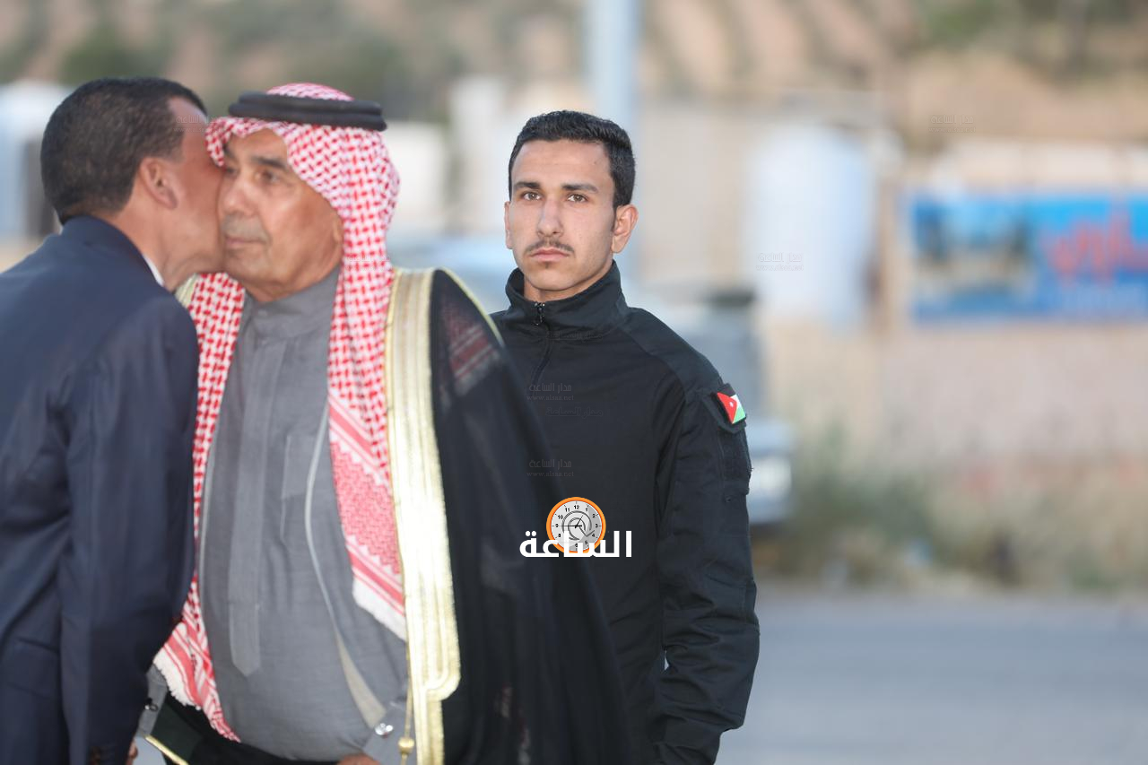 Madar Al-Saa Images 0.4004808550947243