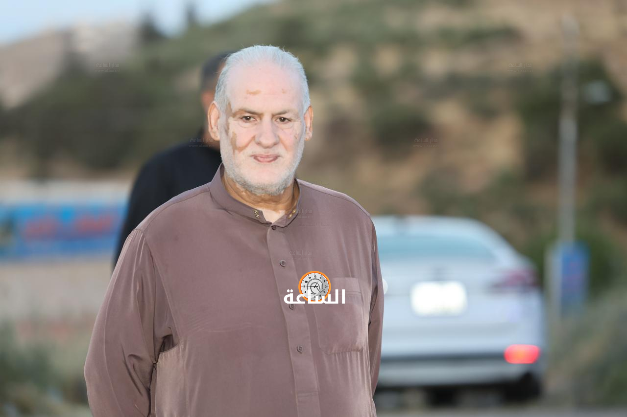 Madar Al-Saa Images 0.19632668700445355