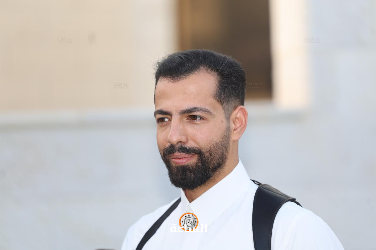 Madar Al-Saa Images 0.18245188262409107