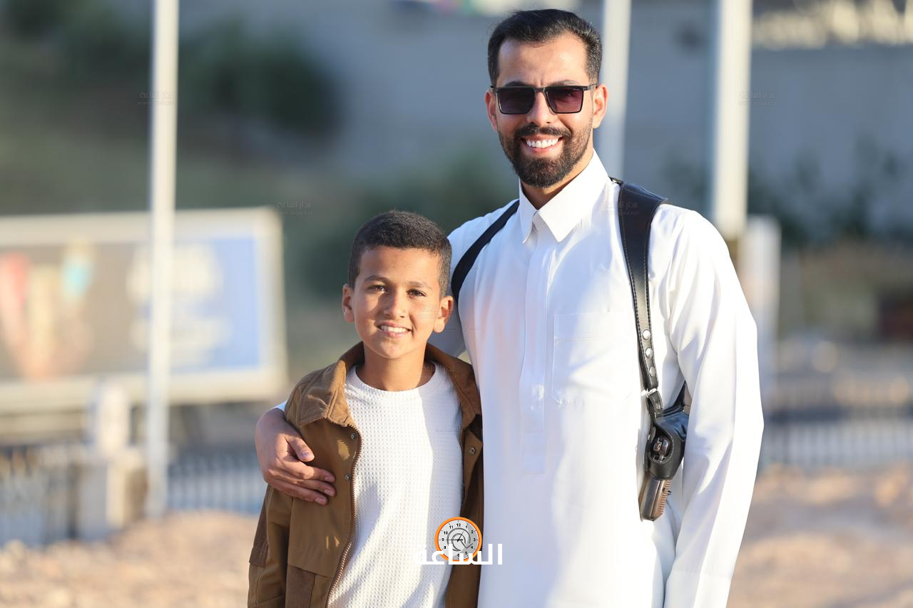 Madar Al-Saa Images 0.28425714383749234