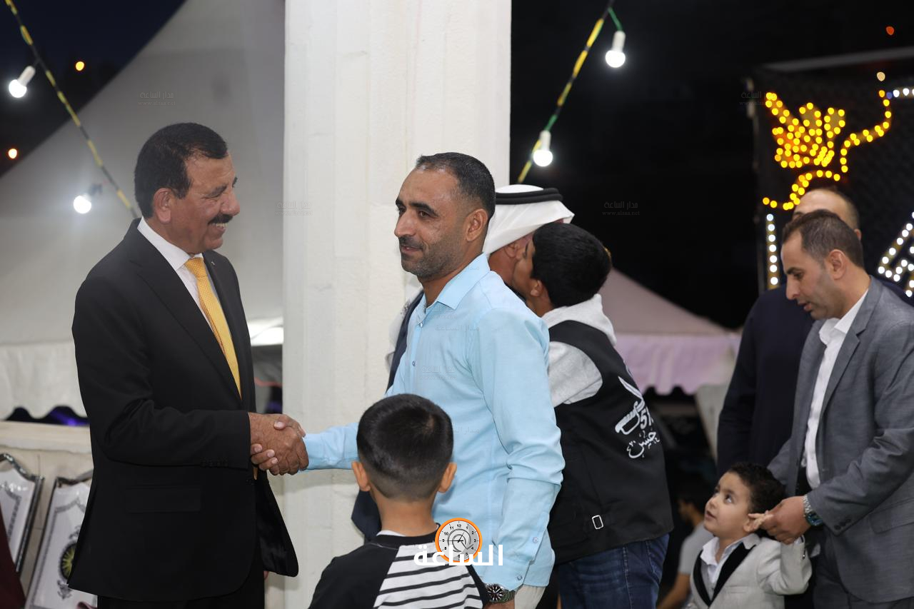 Madar Al-Saa Images 0.7796026326556919