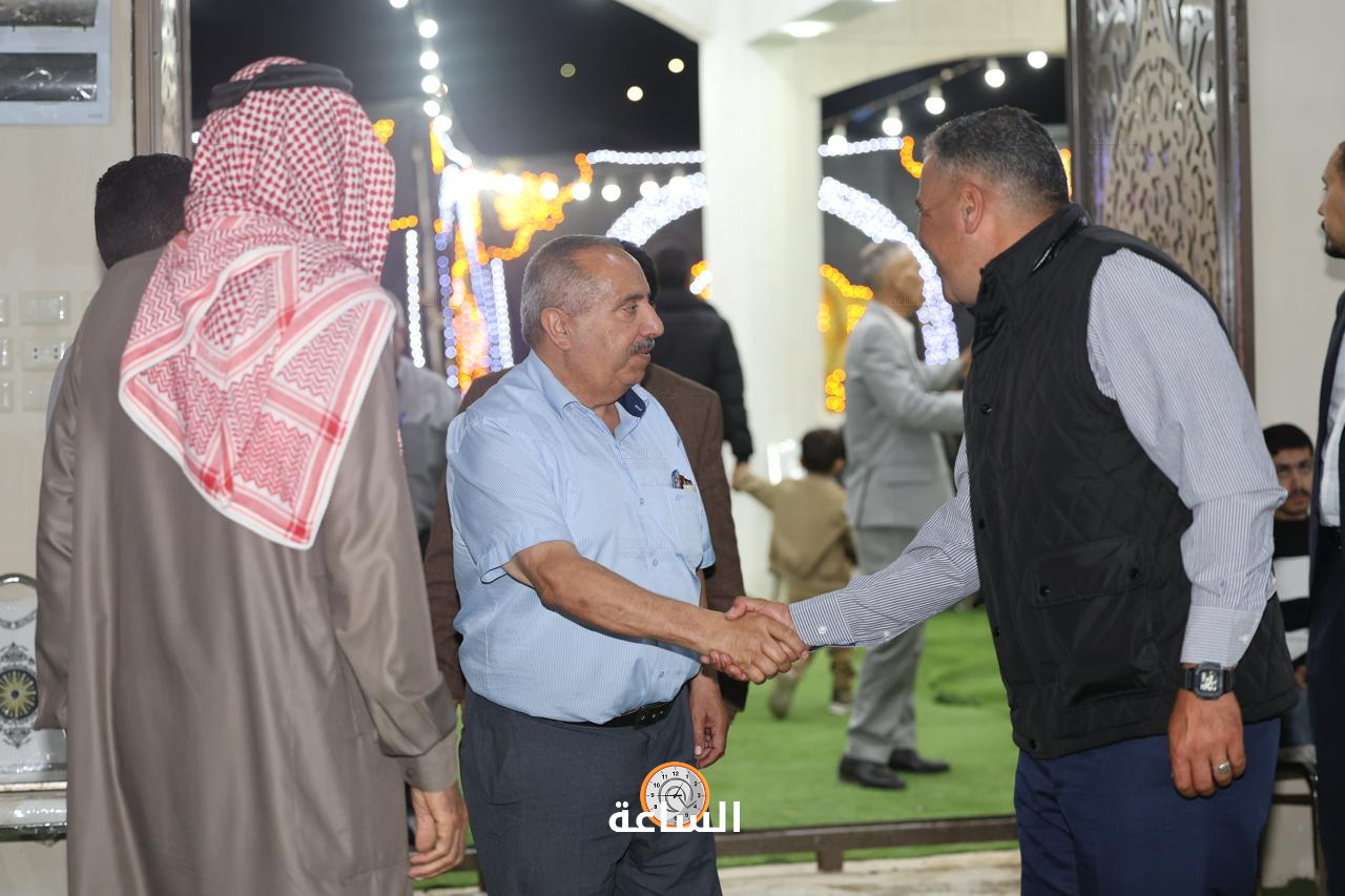 Madar Al-Saa Images 0.7252196229699206