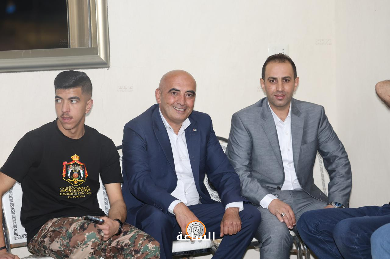 Madar Al-Saa Images 0.6731392088150155