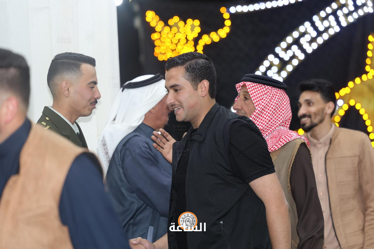 Madar Al-Saa Images 0.1799763320411859