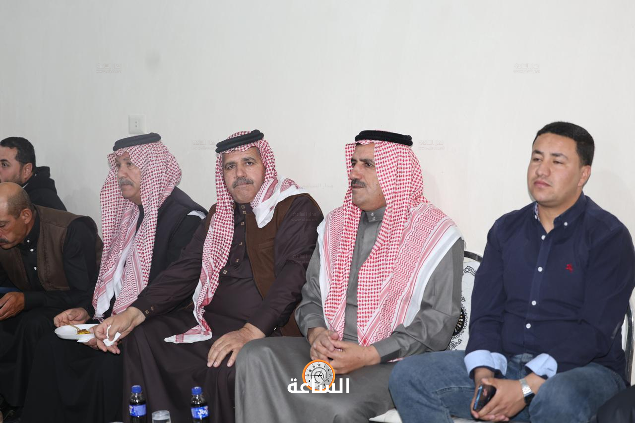 Madar Al-Saa Images 0.06386140131613038