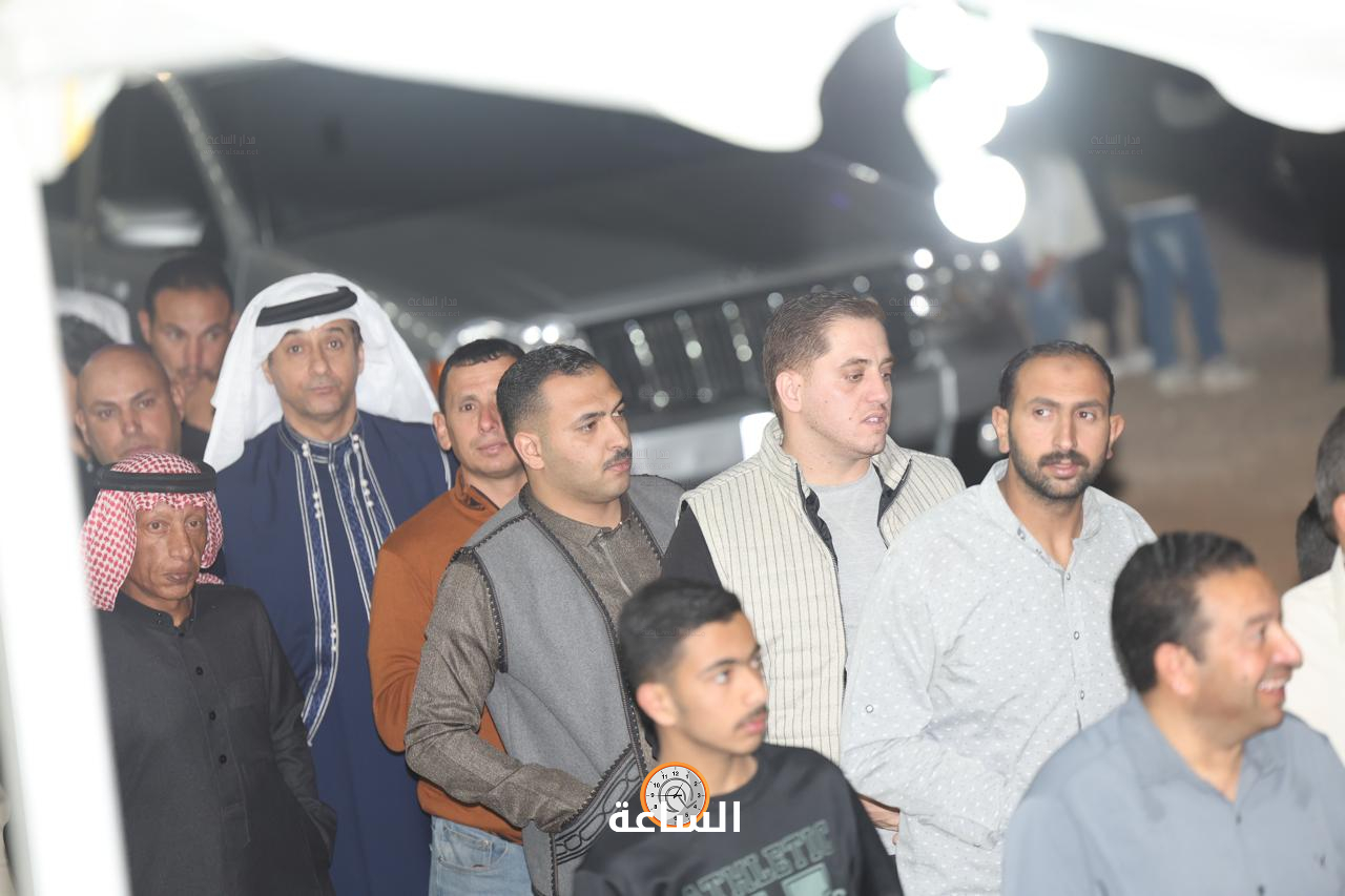 Madar Al-Saa Images 0.6602656424128325