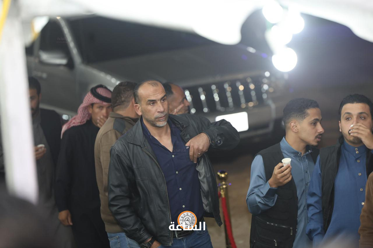 Madar Al-Saa Images 0.33506090830247637