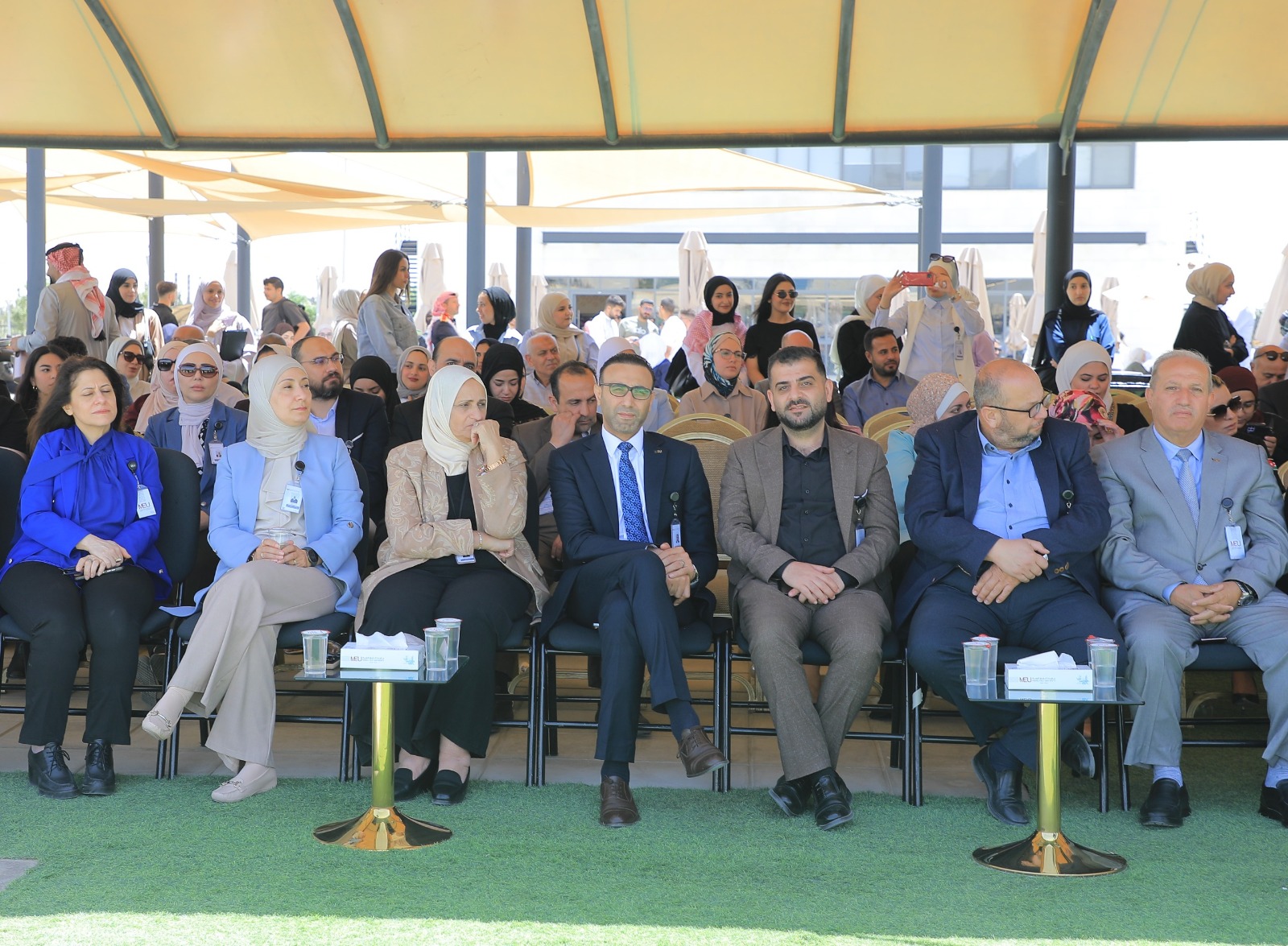 Madar Al-Saa Images 0.16888523659836785