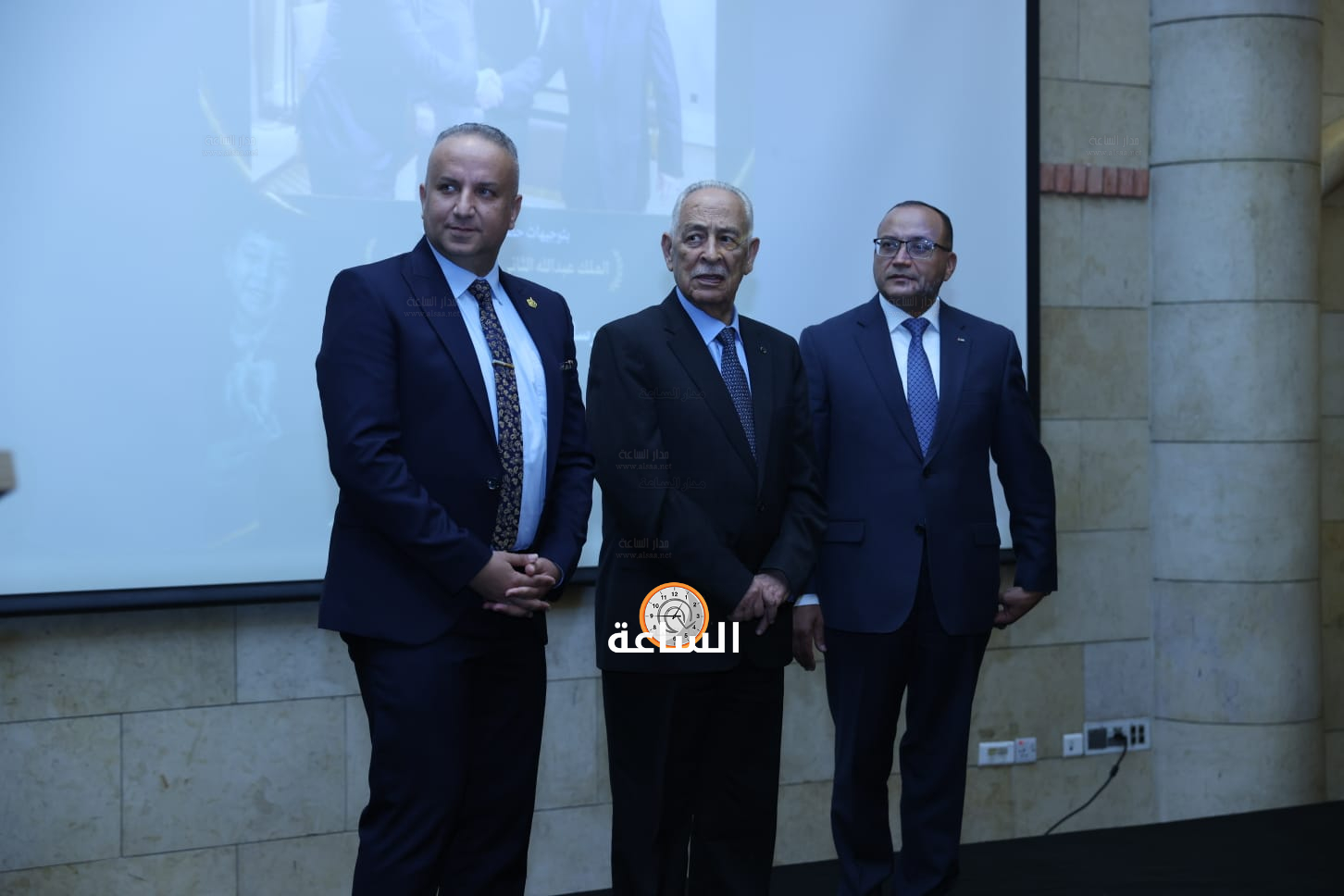 Madar Al-Saa Images 0.4445518393196721