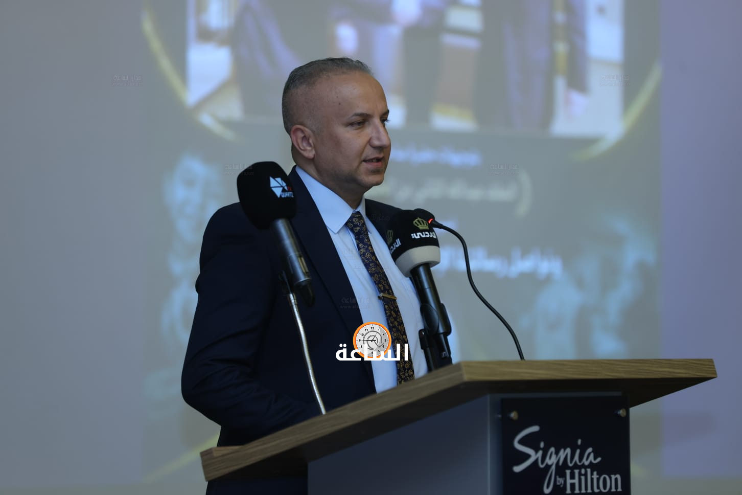 Madar Al-Saa Images 0.5232020474623001