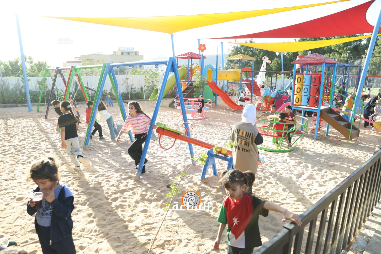 Madar Al-Saa Images 0.7448978986129892