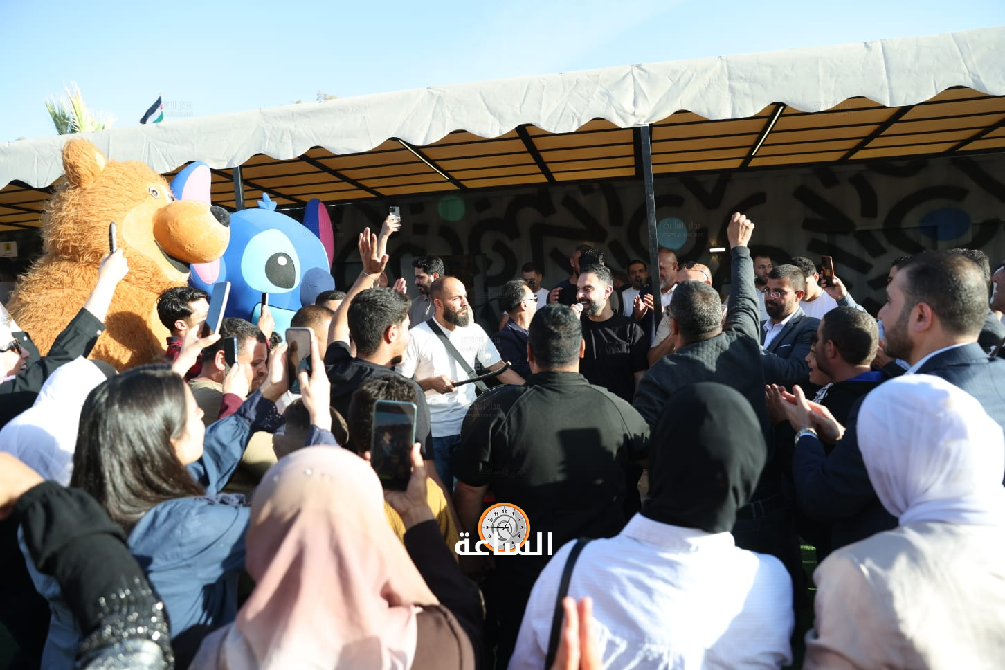 Madar Al-Saa Images 0.04513776629842414