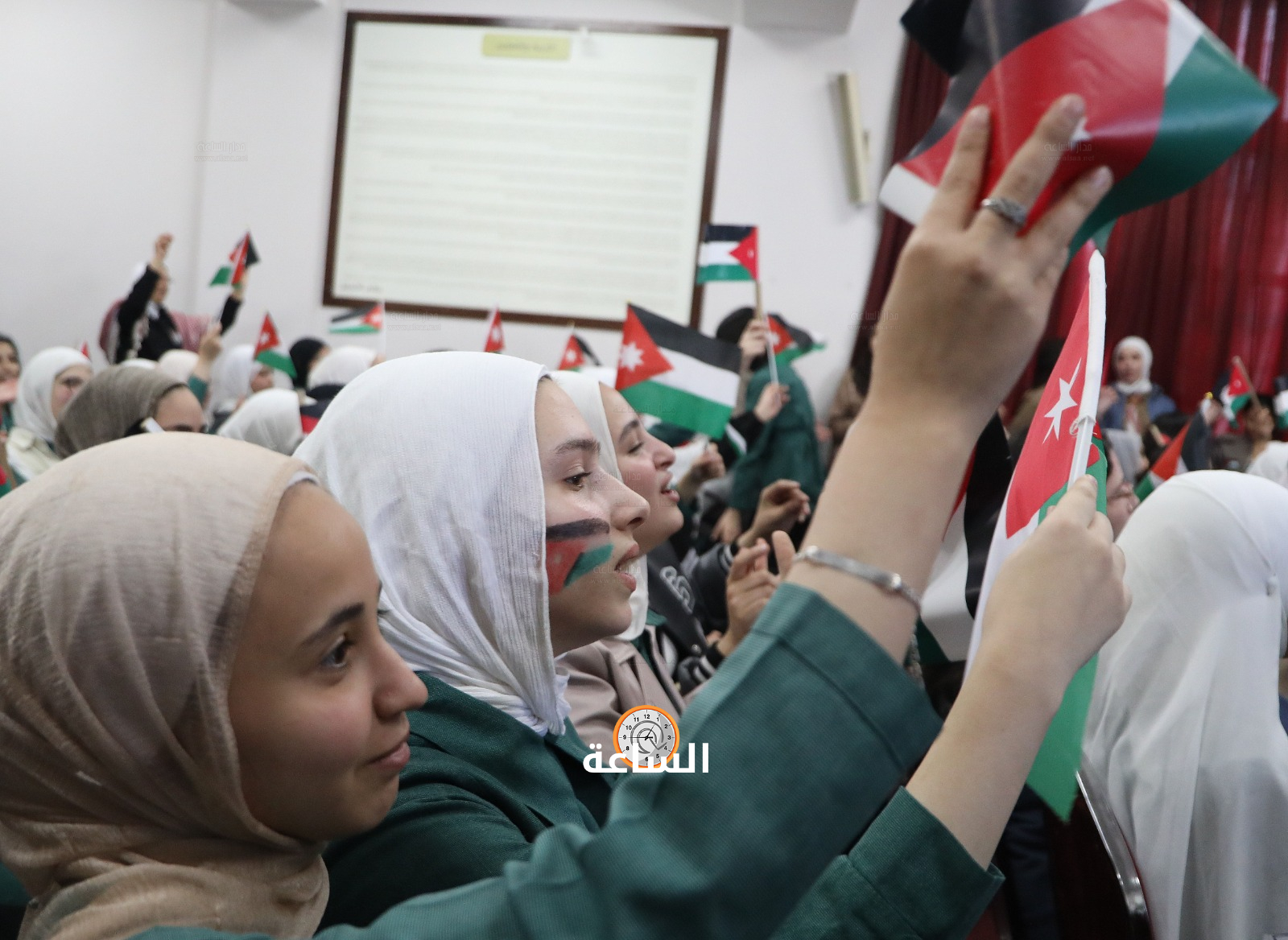 Madar Al-Saa Images 0.5818332104570711