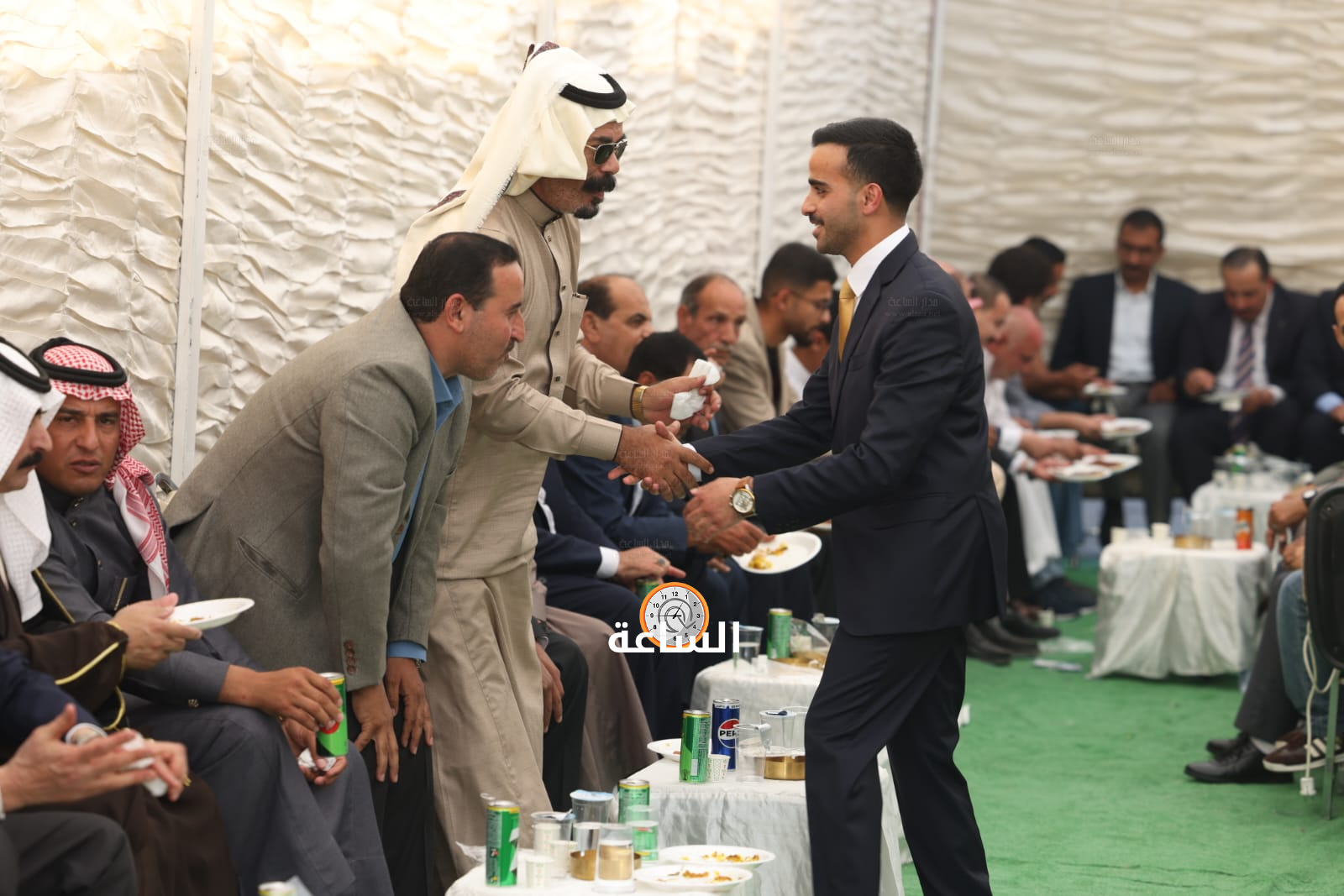 Madar Al-Saa Images 0.24295534050906453