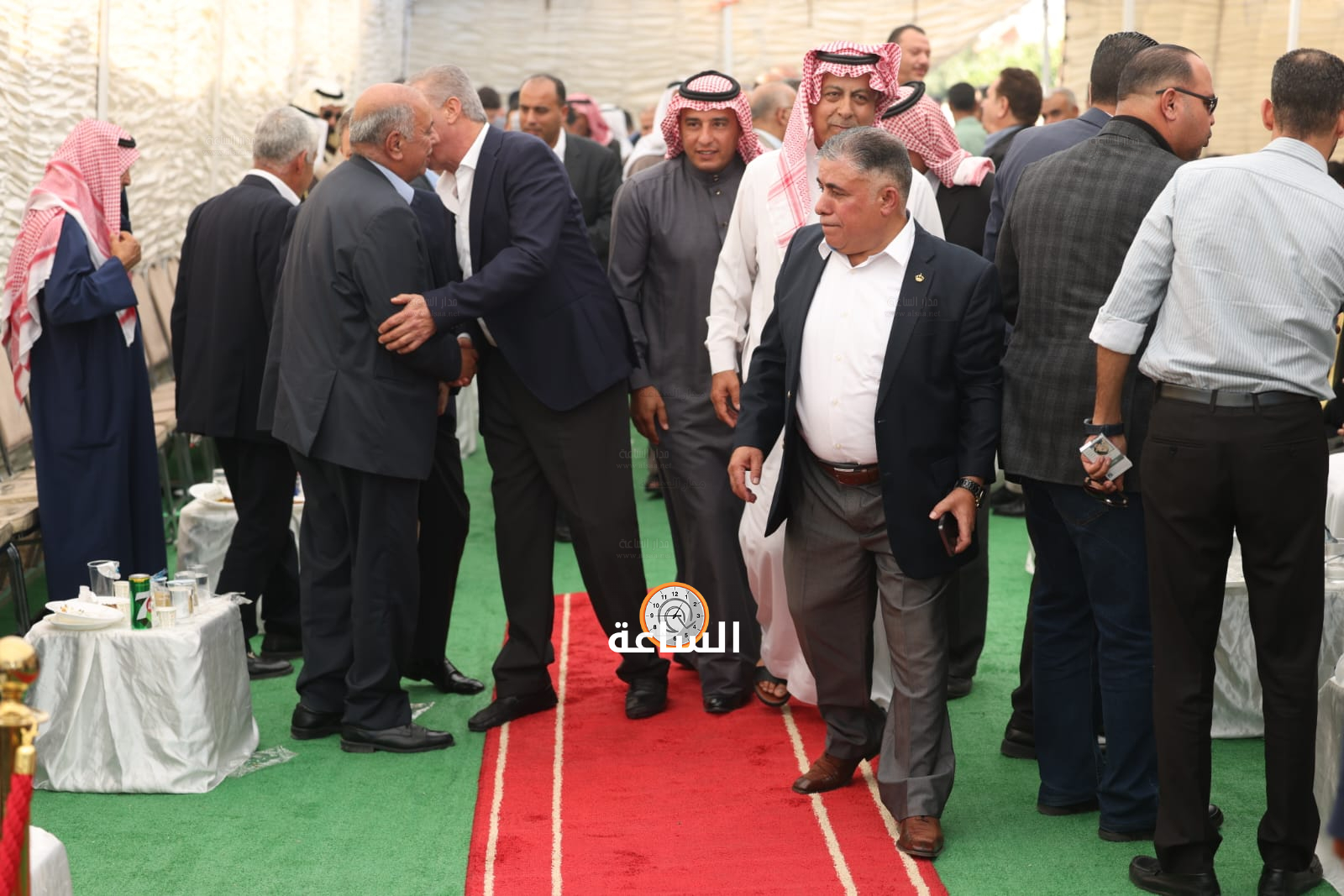 Madar Al-Saa Images 0.5016626368088926