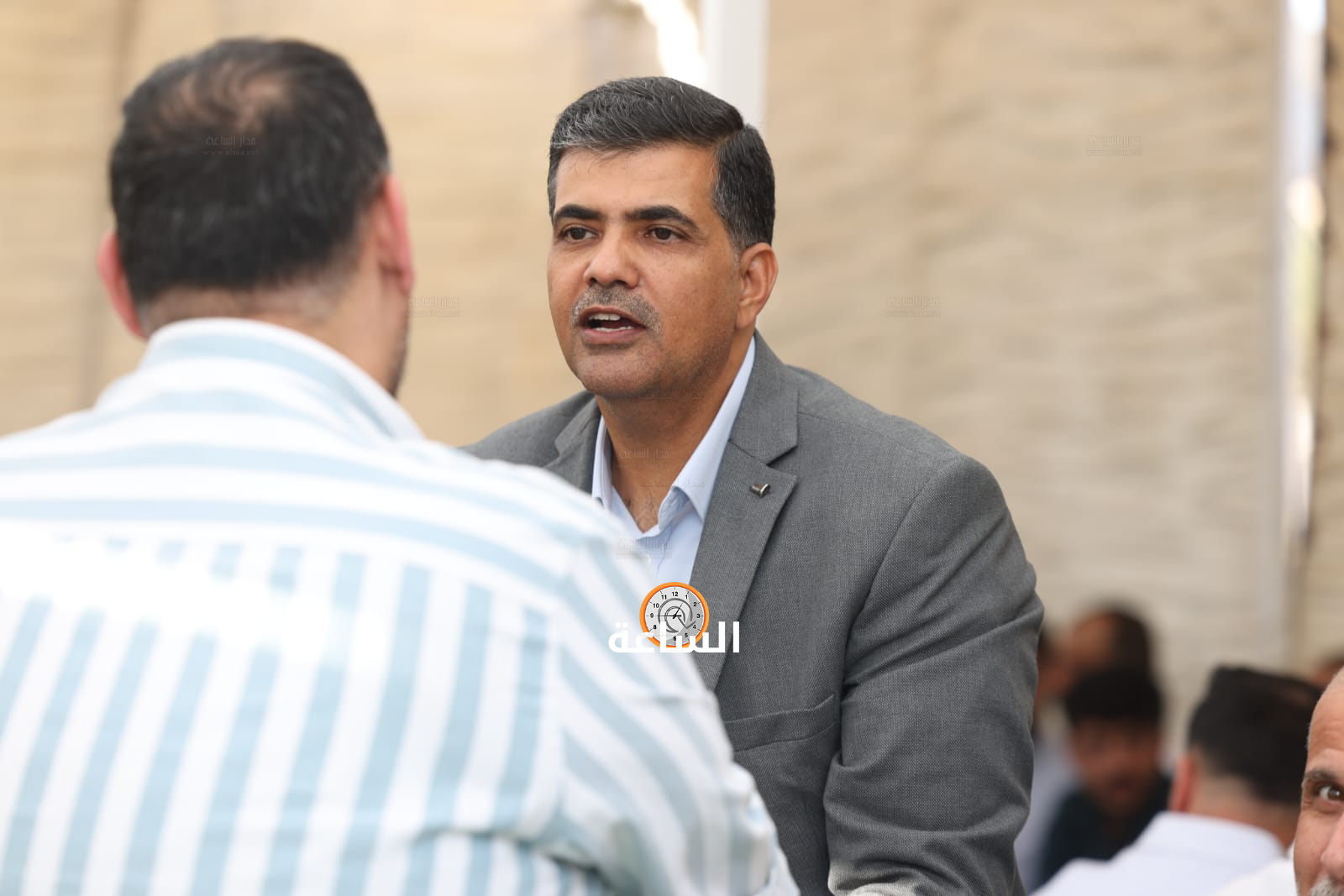 Madar Al-Saa Images 0.5219605242555204