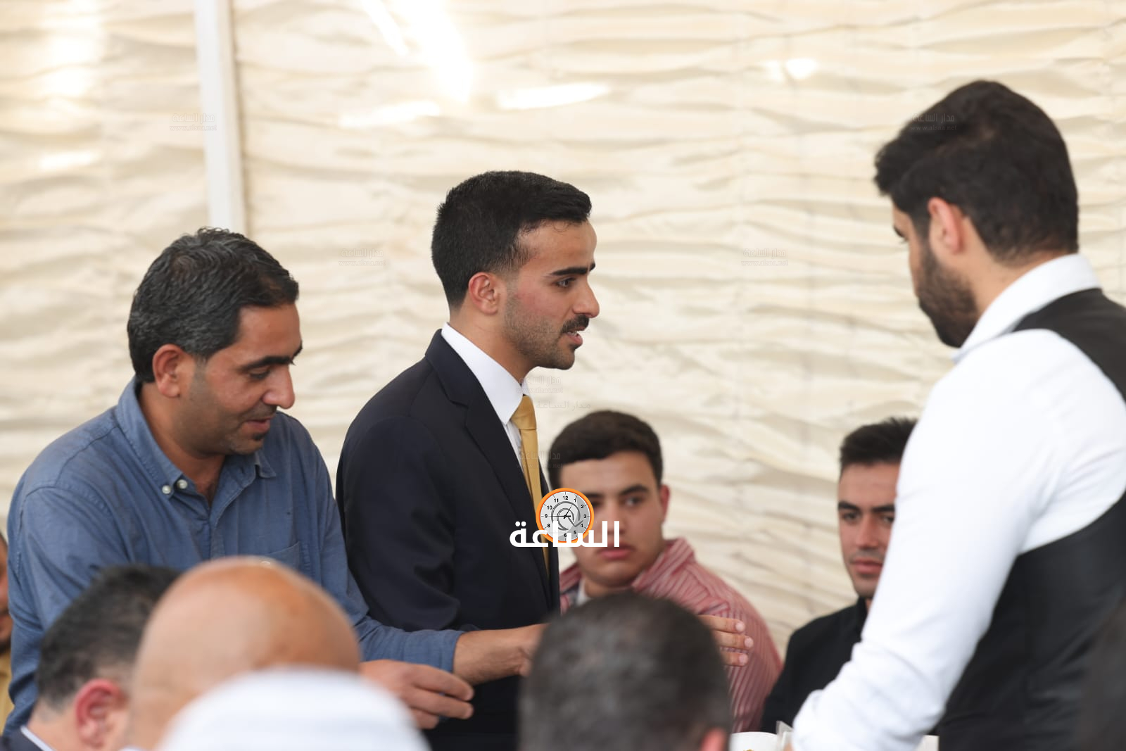 Madar Al-Saa Images 0.3365017873658884