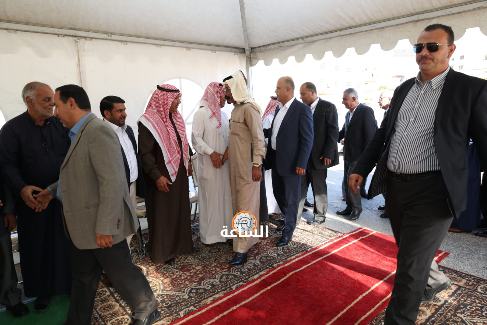 Madar Al-Saa Images 0.1529983427562578