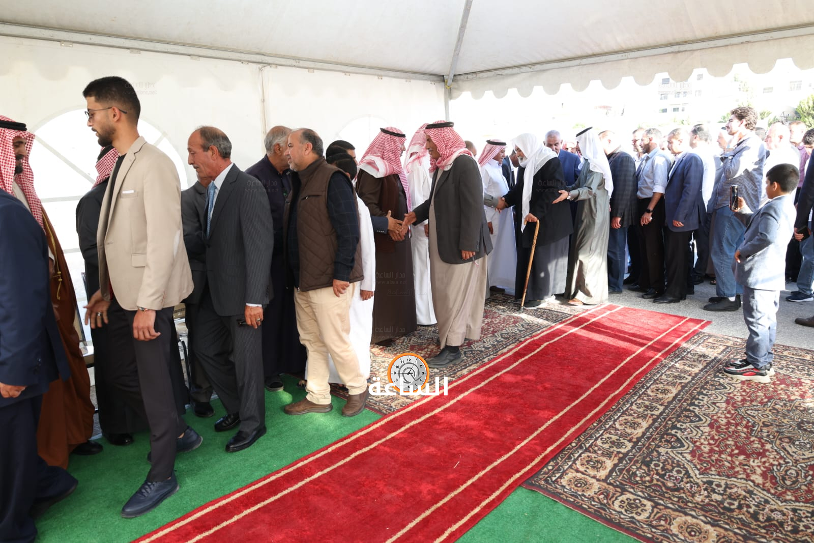 Madar Al-Saa Images 0.3123175666117777