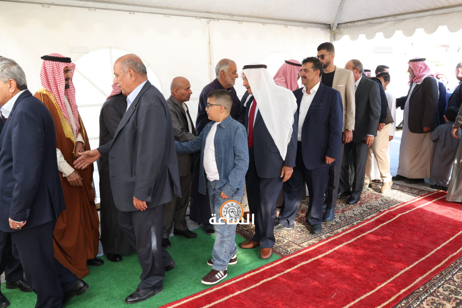 Madar Al-Saa Images 0.8820608209100127