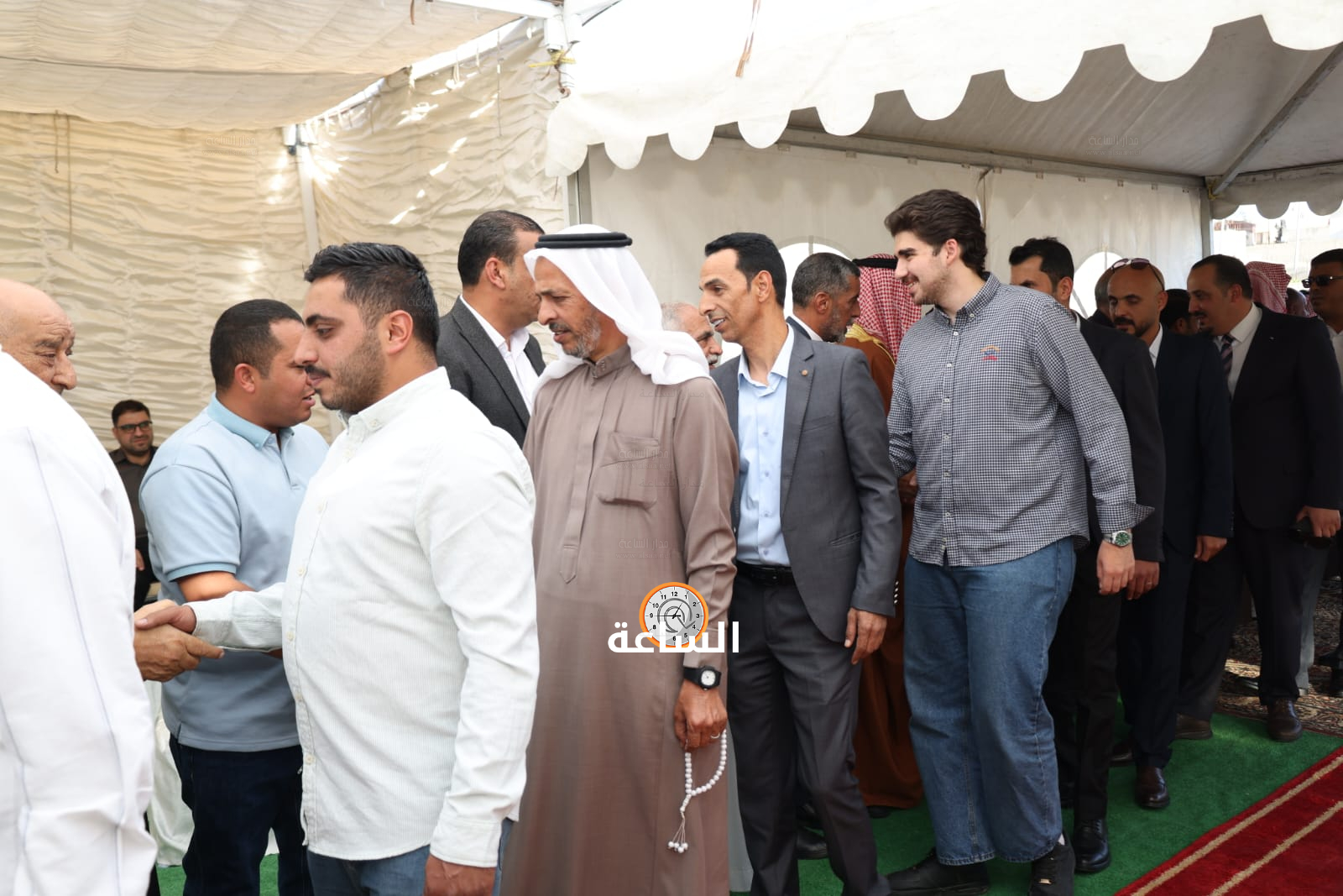 Madar Al-Saa Images 0.15709747661187445