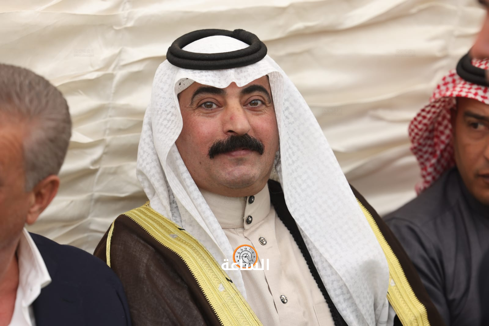 Madar Al-Saa Images 0.8914686367778959