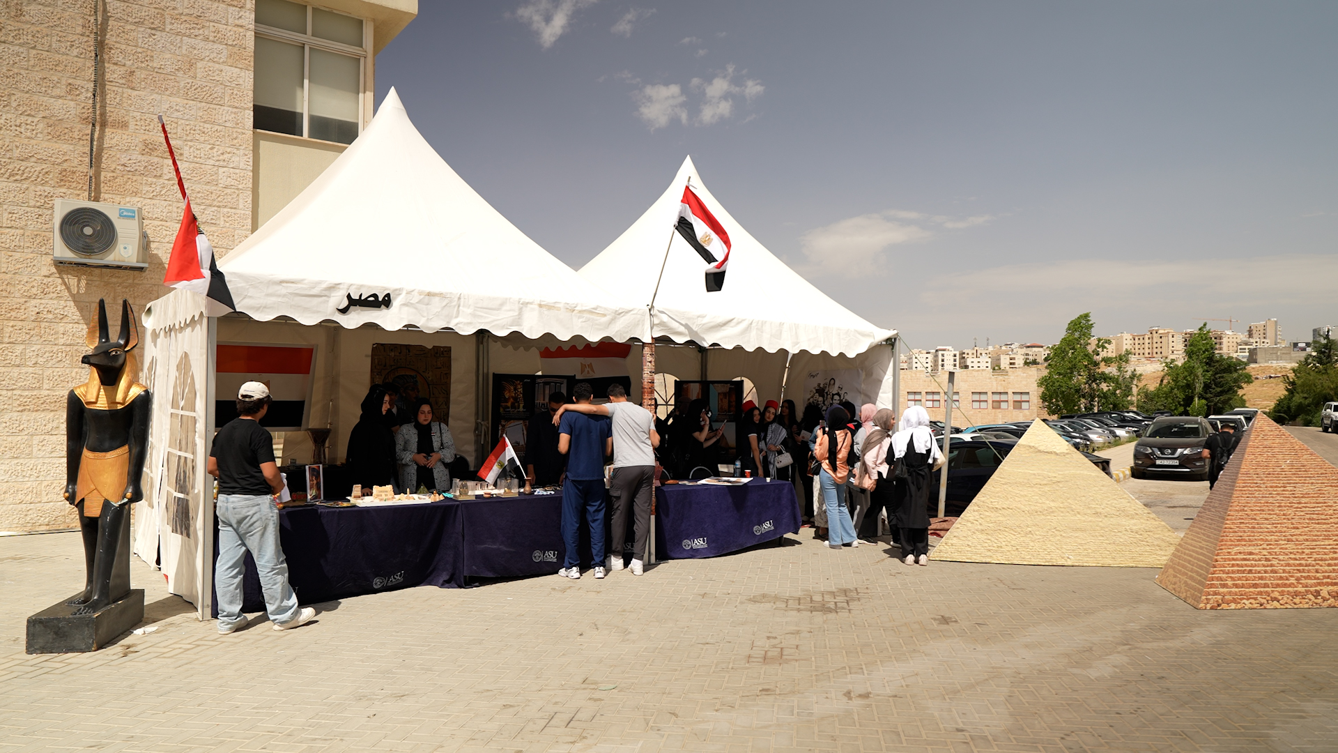 Madar Al-Saa Images 0.3649332514717033