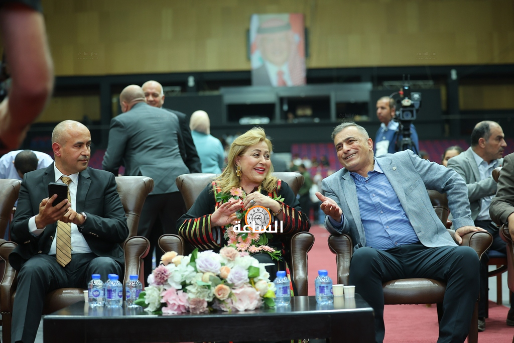 Madar Al-Saa Images 0.1958119734460445